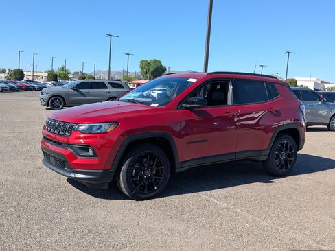 New 2026 Jeep Compass Latitude image 2