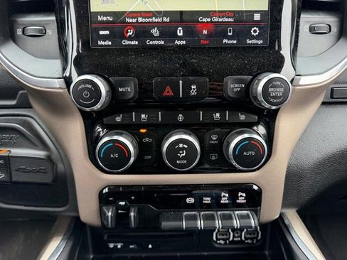 Used 2019 RAM 2500 Laramie image 13