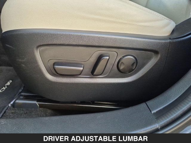 Used 2024 MAZDA CX-30 AWD 2.5 S w/ Preferred Package image 16