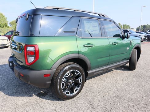 New 2025 Ford Bronco Sport Outer Banks w/ Outer Banks Tech Package+ image 2