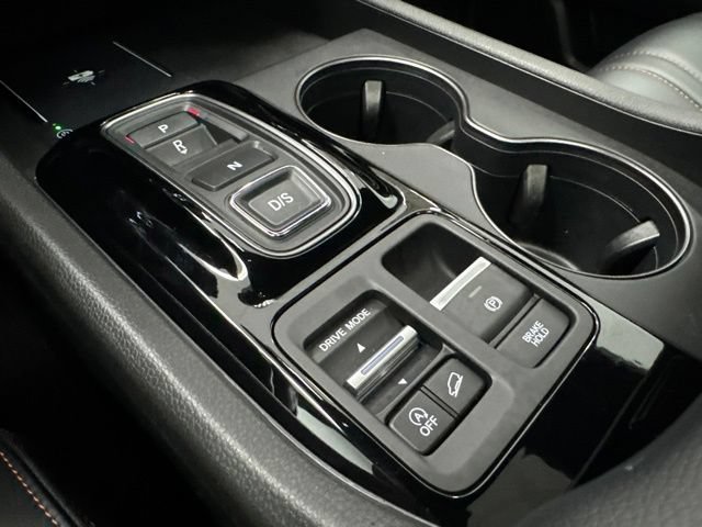 Used 2025 Honda Pilot TrailSport image 21