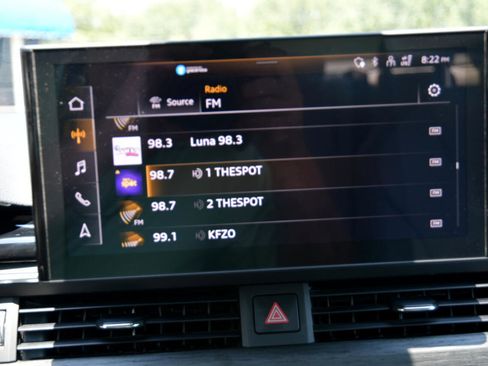 Used 2022 Audi A4 2.0T Premium Plus image 16