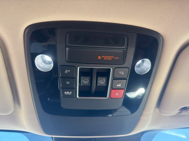 Used 2024 Kia Carnival SX Prestige FWD image 35