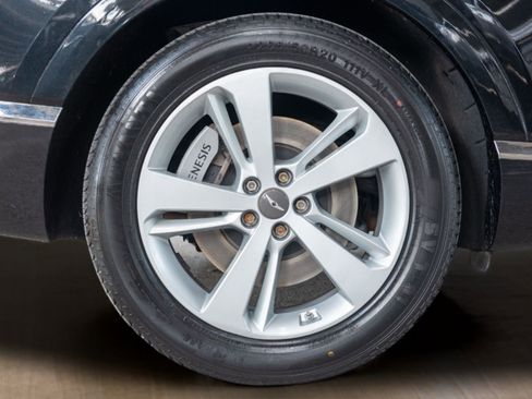 Used 2023 Genesis GV80 2.5T w/ Advanced Package image 38