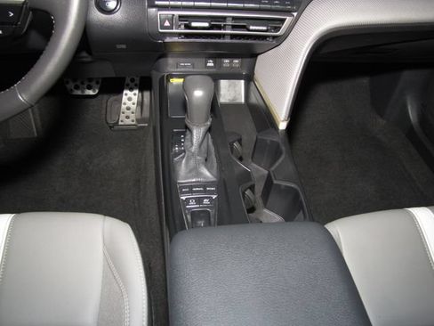 Used 2025 Toyota Camry SE w/ Multimedia Upgrade Package FWD image 16