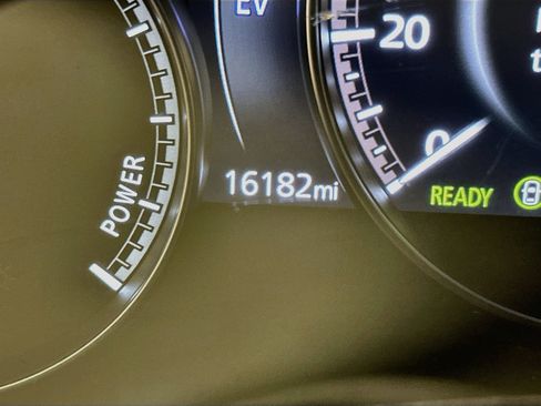 Used 2025 MAZDA CX-50 AWD 2.5 Hybrid w/ Premium Pkg image 19