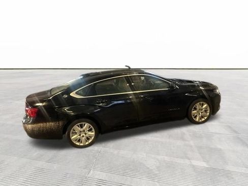 Used 2018 Chevrolet Impala LS FWD image 3