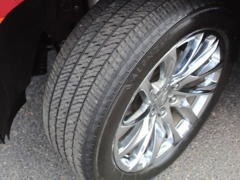 Used 2023 Cadillac Escalade Premium Luxury Platinum AWD/4WD image 14