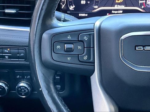 Used 2022 GMC Yukon XL Denali w/ Denali Premium Package RWD image 24