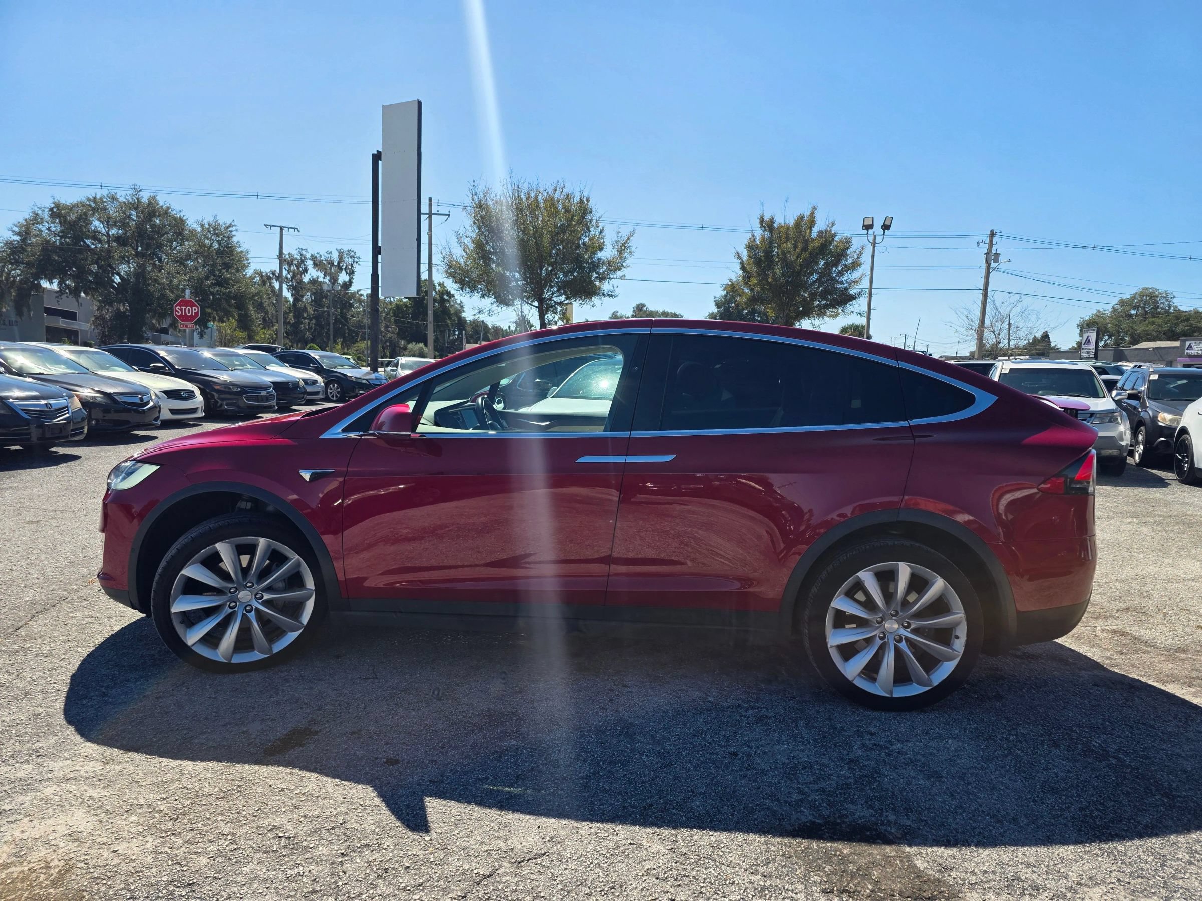 Used 2017 Tesla Model X 100D AWD/4WD image 5