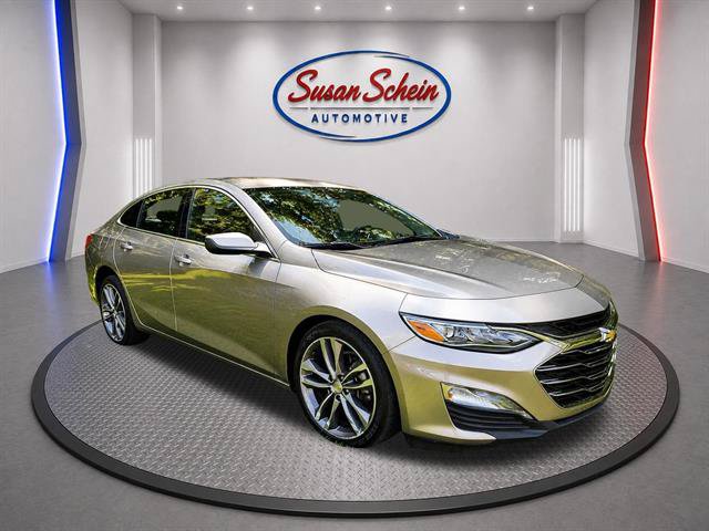 Used 2024 Chevrolet Malibu LT FWD image 1