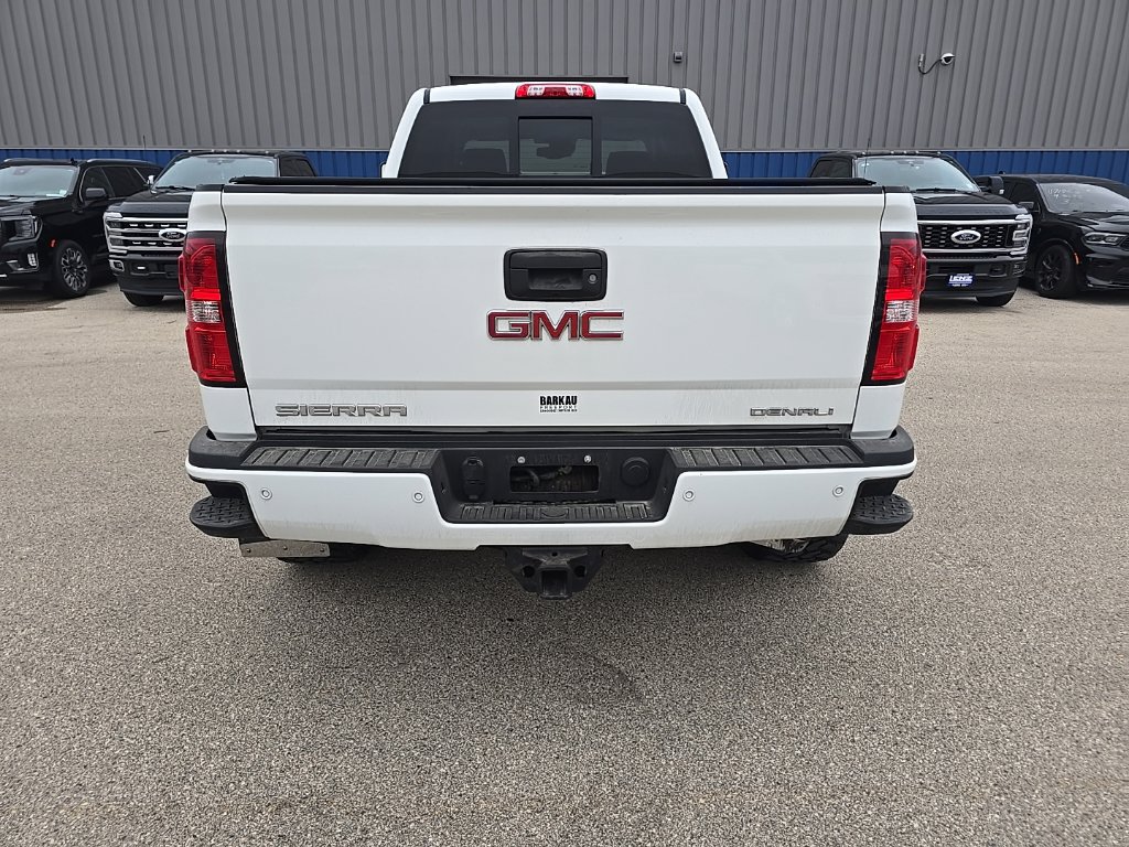 Used 2015 GMC Sierra 2500 Denali w/ Duramax Plus Package AWD/4WD image 5