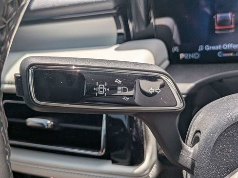 Certified 2025 Lincoln Aviator Reserve w/ Luxury Package AWD/4WD image 29