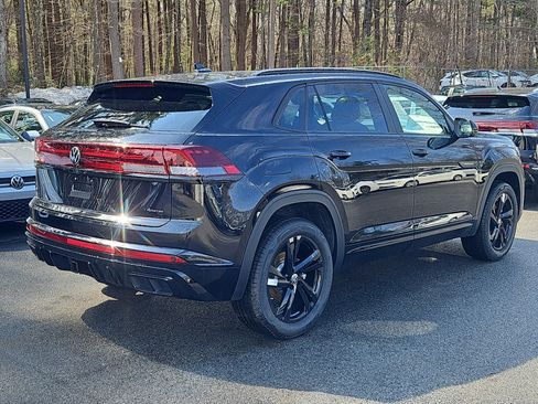 New 2026 Volkswagen Atlas Cross Sport SEL R-Line image 2