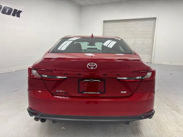 Used 2025 Toyota Camry SE FWD image 6