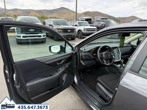Used 2025 Subaru Legacy Premium AWD/4WD image 11