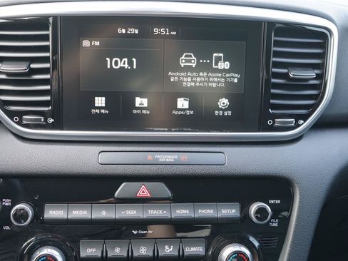 Used 2021 Kia Sportage EX FWD image 13