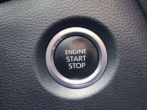 Used 2024 Toyota Corolla SE image 25