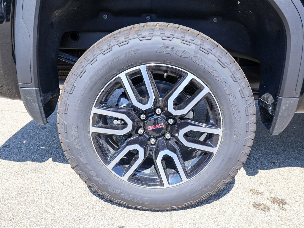 New 2026 GMC Sierra 1500 AT4 w/ AT4 Premium Package AWD/4WD image 34