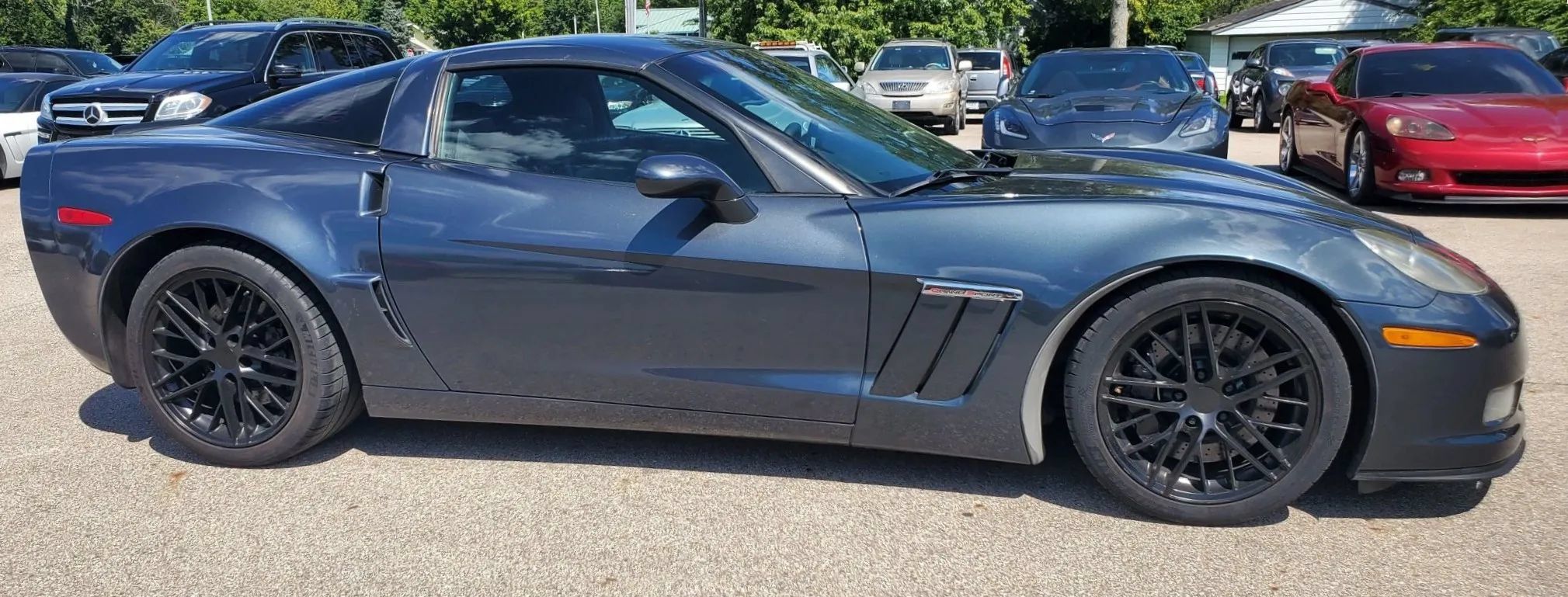 Used 2011 Chevrolet Corvette Grand Sport RWD image 5