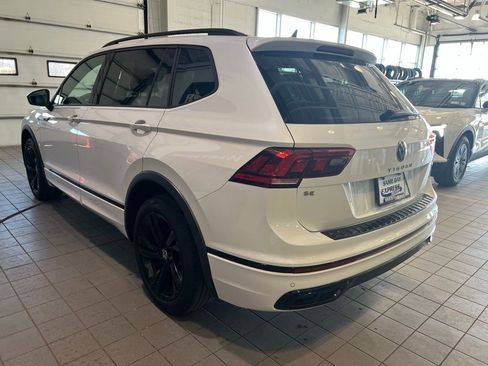 Used 2023 Volkswagen Tiguan SE R-Line AWD/4WD image 7