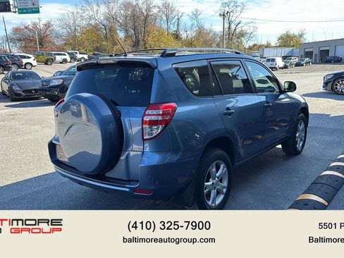 Used 2011 Toyota RAV4 4WD image 4