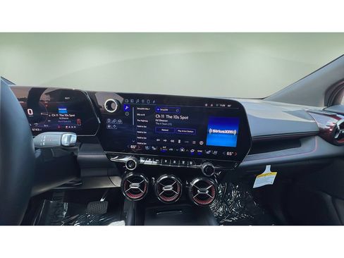 Certified 2024 Chevrolet Blazer EV RS AWD/4WD image 17