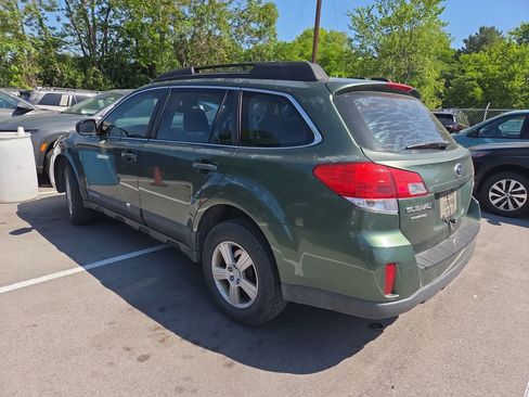 Used 2013 Subaru Outback 2.5i AWD/4WD image 7