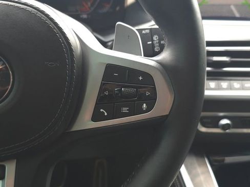 Used 2021 BMW X5 xDrive40i w/ M Sport Package image 13