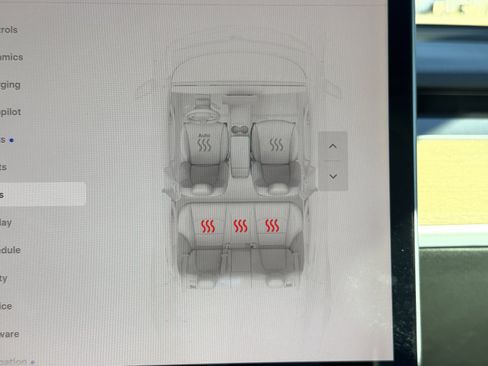 Used 2022 Tesla Model 3 Standard Range image 44