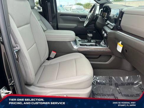 New 2026 GMC Sierra 1500 SLT w/ SLT Premium Plus Package AWD/4WD image 20