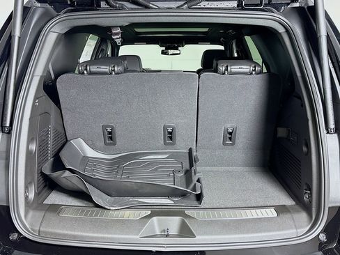 New 2026 GMC Yukon Denali w/ Sun & Power Step Package image 27