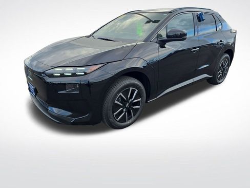 New 2026 Subaru Solterra Premium image 3