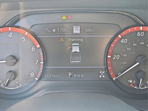 Used 2021 Nissan Titan PRO-4X w/ Pro-4x Convenience Package image 24