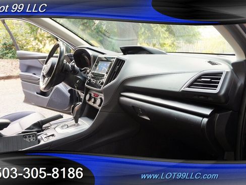 Used 2019 Subaru Crosstrek 2.0i Premium AWD/4WD image 15