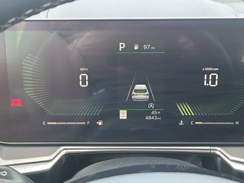 Used 2025 Kia Sorento EX w/ Panoramic Sunroof Package image 17