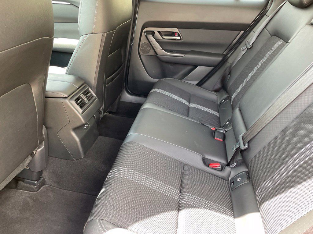 Certified 2026 MAZDA CX-50 AWD 2.5 S w/ Preferred Pkg image 18