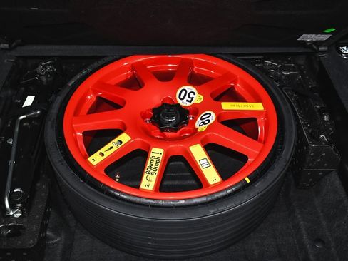 Used 2024 Porsche Macan image 65