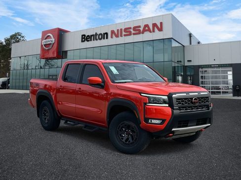 New 2026 Nissan Frontier PRO-4X w/ Pro-4x Convenience Package image 2