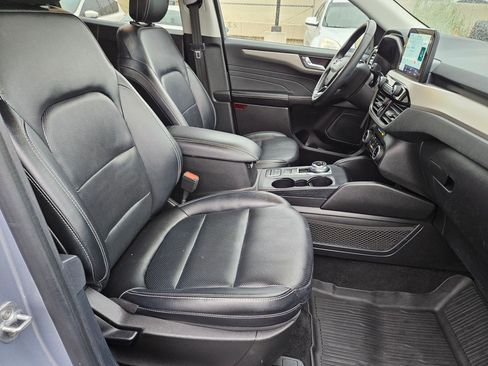 Used 2022 Ford Escape SEL image 34
