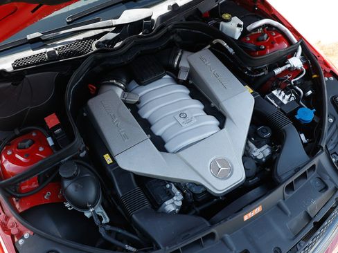 Used 2015 Mercedes-Benz C 63 AMG Coupe image 53