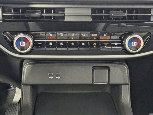 New 2026 Honda Prologue EX image 15