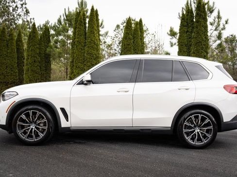 Used 2019 BMW X5 xDrive40i w/ Parking Assistance Package image 5