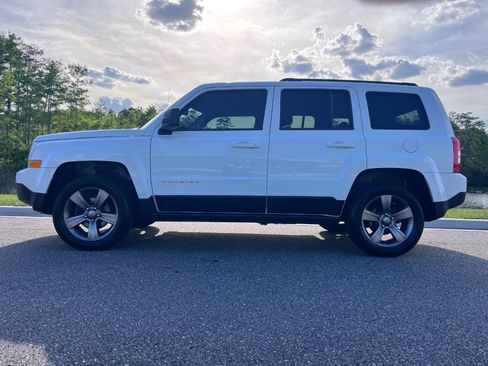 Used 2015 Jeep Patriot High Altitude AWD/4WD image 5