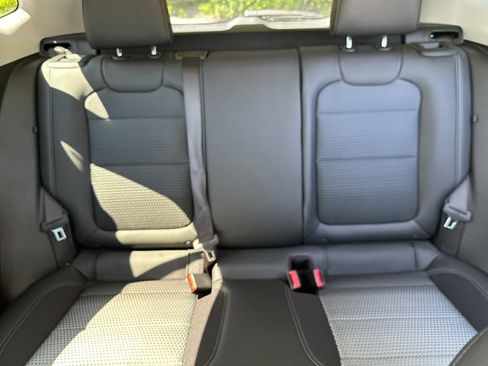 New 2026 Chevrolet Trax LT w/ LT Convenience Package FWD image 29