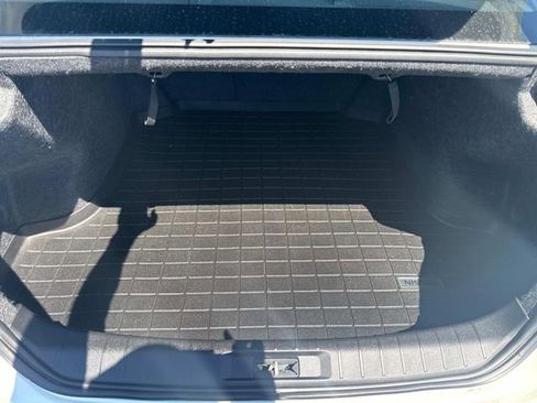 Used 2018 Nissan Maxima Platinum image 7