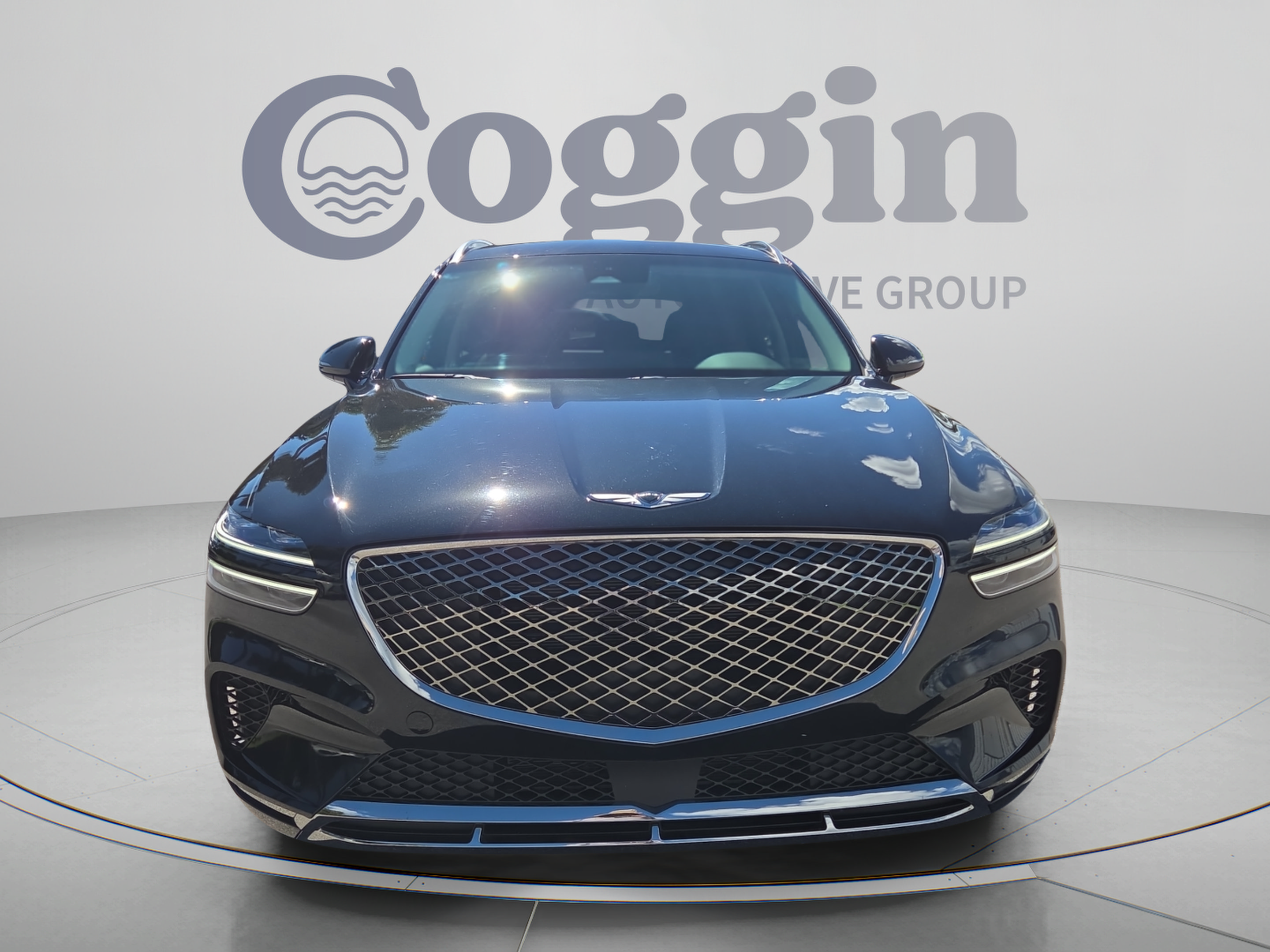 Used 2025 Genesis GV70 2.5T w/ Select Package AWD/4WD image 8