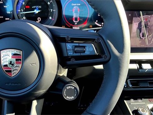 Used 2024 Porsche 911 Carrera GTS image 41