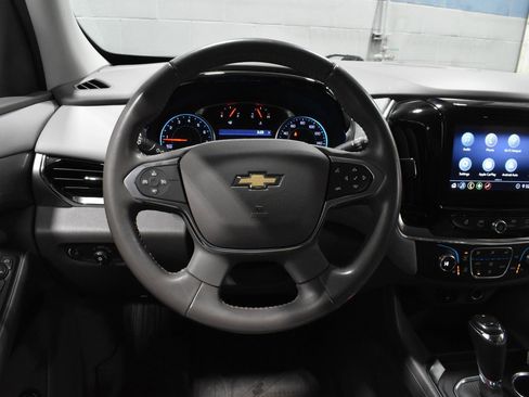 Used 2020 Chevrolet Traverse LT w/ LPO, Floor Liner Package image 9