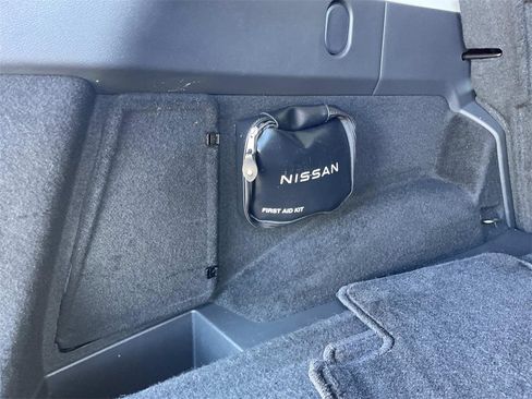 Used 2023 Nissan Rogue SV image 20